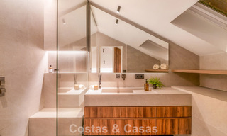 Penthouse duplex moderne et rénové avec vue sur la mer à vendre à proximité de Puerto Banús, Marbella 789138 