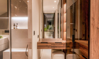 Penthouse duplex moderne et rénové avec vue sur la mer à vendre à proximité de Puerto Banús, Marbella 789139 