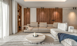 Penthouse duplex moderne et rénové avec vue sur la mer à vendre à proximité de Puerto Banús, Marbella 789141 