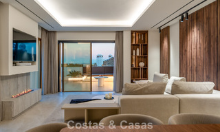 Penthouse duplex moderne et rénové avec vue sur la mer à vendre à proximité de Puerto Banús, Marbella 789161 