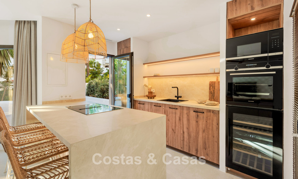 Appartement de luxe en rez-de-chaussée à vendre à deux pas de la plage à Elviria, Marbella 789231