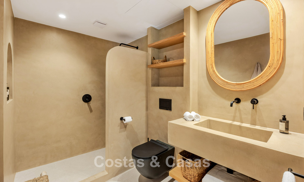 Appartement de luxe en rez-de-chaussée à vendre à deux pas de la plage à Elviria, Marbella 789232