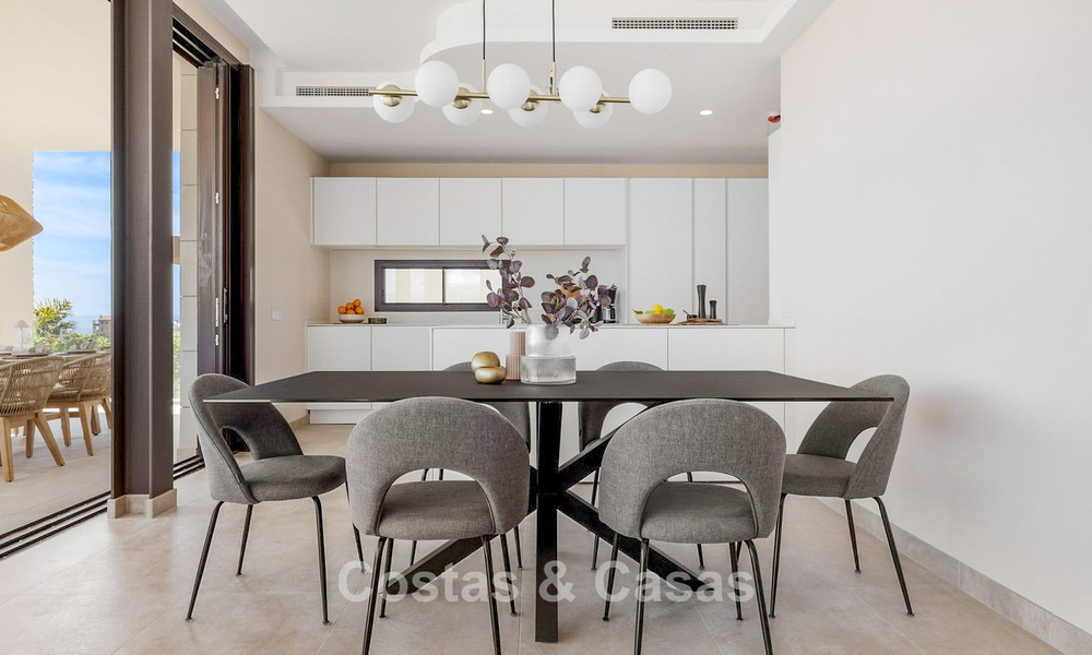 Villa de luxe prêt à emménager, architecture moderne et vue panoramique sur la mer, à vendre à Marbella - Benahavis 788936