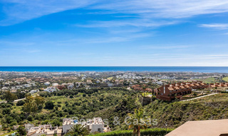 Villa de luxe prêt à emménager, architecture moderne et vue panoramique sur la mer, à vendre à Marbella - Benahavis 788949 