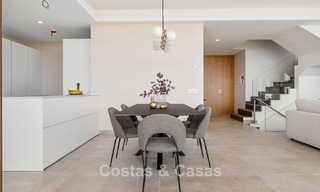 Villa de luxe prêt à emménager, architecture moderne et vue panoramique sur la mer, à vendre à Marbella - Benahavis 788960 