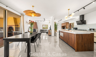 Authentique villa méditerranéenne avec vue imprenable sur la mer à vendre à l'ouest du centre d'Estepona 788980 