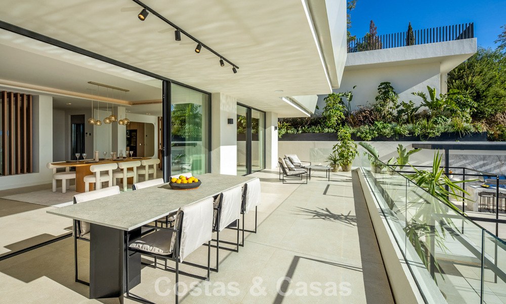 Magnifique villa d'architecte avec vue mer spectaculaire à vendre à Elviria, à l'est du centre de Marbella 789114