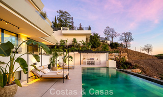 Magnifique villa d'architecte avec vue mer spectaculaire à vendre à Elviria, à l'est du centre de Marbella 789125 