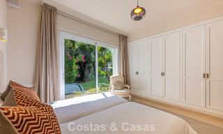 Villa de style espagnol à vendre en bordure d’un parcours de golf, dans résidence sécurisée de La Quinta, Marbella - Benahavís 789274 