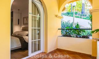 Duplex rénové à vendre à distance de marche de commodités locales et de Puerto Banús à Nueva Andalucia, Marbella 789335 