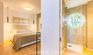 Duplex rénové à vendre à distance de marche de commodités locales et de Puerto Banús à Nueva Andalucia, Marbella 789351 