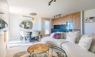 Penthouse avec vue sur la mer à vendre à distance de marche des commodités et de Puerto Banus à Nueva Andalucia, Marbella 789310 