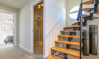 Penthouse avec vue sur la mer à vendre à distance de marche des commodités et de Puerto Banus à Nueva Andalucia, Marbella 789319 