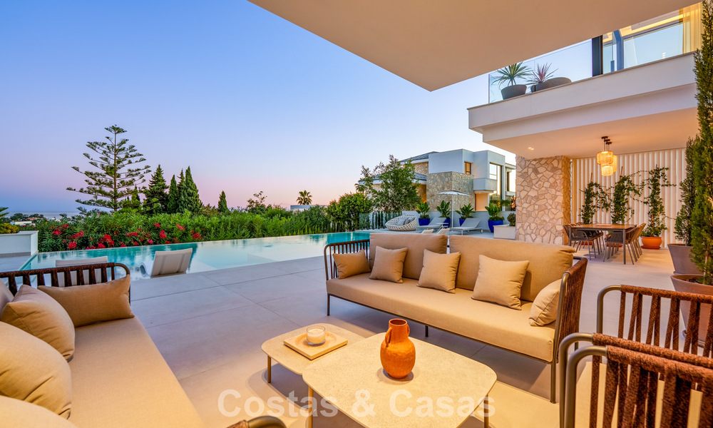 Villa de luxe contemporaine exclusive à vendre dans une communauté sécurisée à La Quinta, Benahavís - Marbella 789400