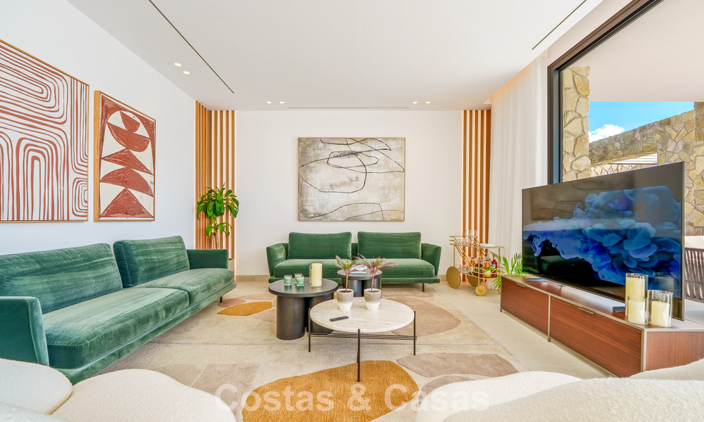 Villa de luxe contemporaine exclusive à vendre dans une communauté sécurisée à La Quinta, Benahavís - Marbella 789425