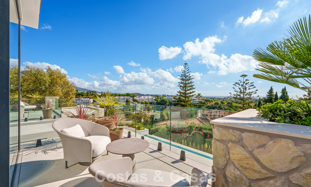 Villa de luxe contemporaine exclusive à vendre dans une communauté sécurisée à La Quinta, Benahavís - Marbella 789434