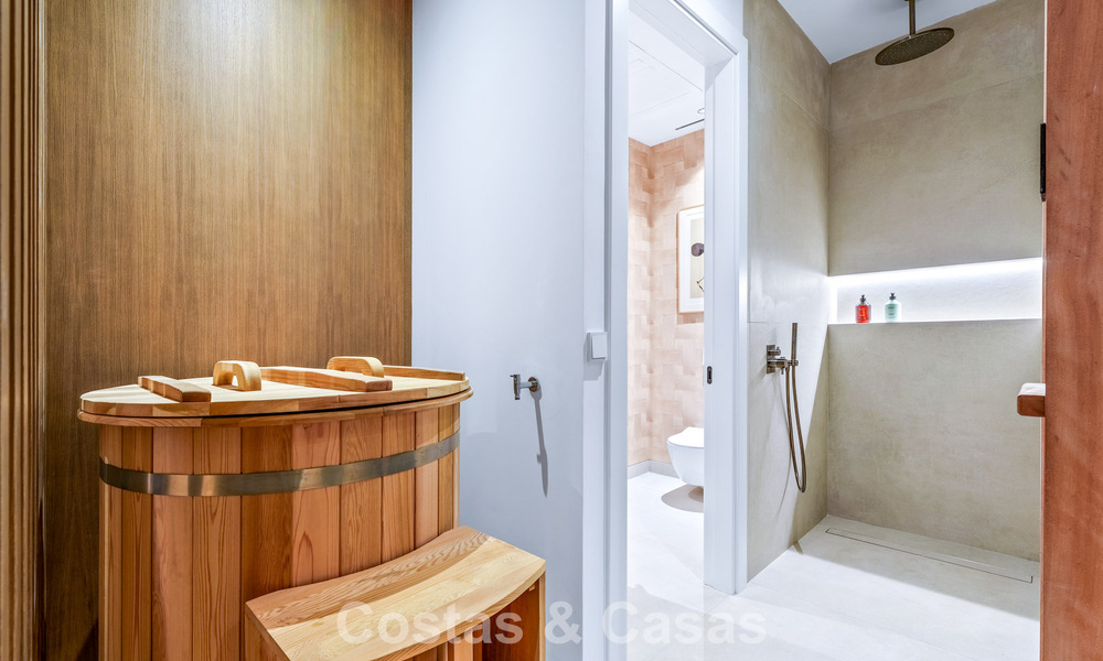 Villa de luxe moderne-méditerranéenne à vendre dans une communauté de premier plan à La Quinta, Benahavís - Marbella 789469