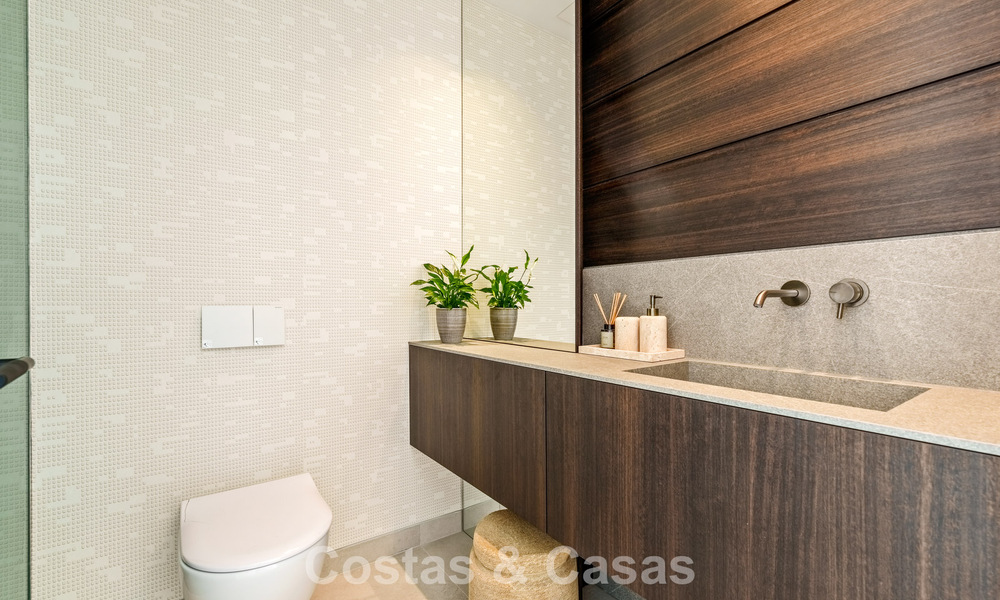 Villa de luxe moderne-méditerranéenne à vendre dans une communauté de premier plan à La Quinta, Benahavís - Marbella 789478