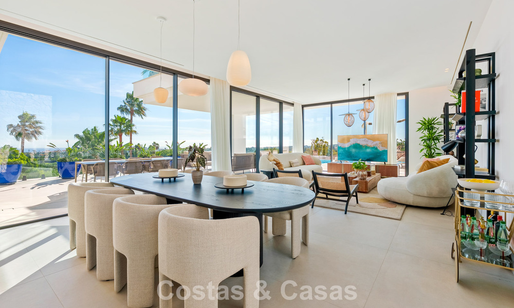 Villa de luxe moderne-méditerranéenne à vendre dans une communauté de premier plan à La Quinta, Benahavís - Marbella 789492