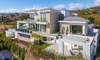Villa de luxe moderne-méditerranéenne à vendre dans une communauté de premier plan à La Quinta, Benahavís - Marbella 789520 