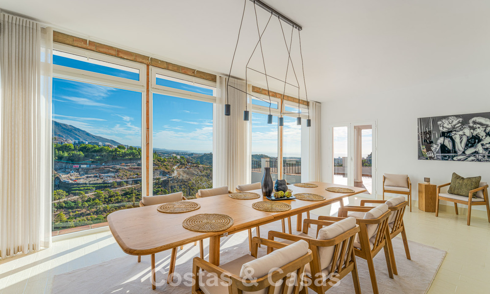 Villa andalouse de luxe élégante au charme intemporel à vendre à El Madroñal, Marbella - Benahavís 789522