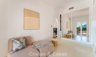 Villa andalouse de luxe élégante au charme intemporel à vendre à El Madroñal, Marbella - Benahavís 789551 
