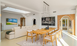 Villa andalouse de luxe élégante au charme intemporel à vendre à El Madroñal, Marbella - Benahavís 789559 