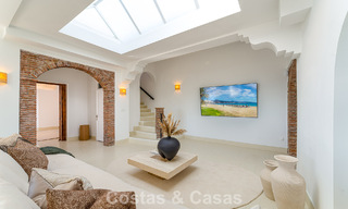 Villa andalouse de luxe élégante au charme intemporel à vendre à El Madroñal, Marbella - Benahavís 789564 
