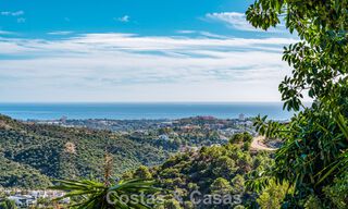 Villa andalouse de luxe élégante au charme intemporel à vendre à El Madroñal, Marbella - Benahavís 789581 