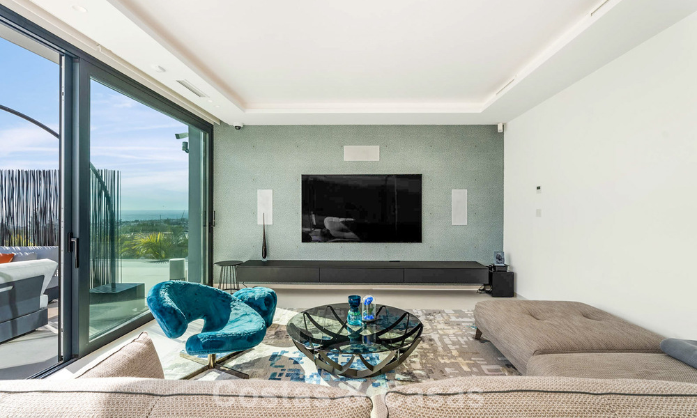 Prête à emménager, villa design ultramoderne avec vues panoramiques à vendre à Marbella - Benahavís 789589