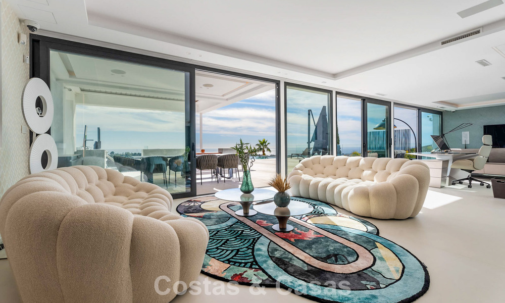 Prête à emménager, villa design ultramoderne avec vues panoramiques à vendre à Marbella - Benahavís 789599