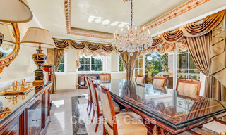 Villa espagnole remarquable à vendre avec vue sur la mer et grand terrain à Sierra Blanca, Marbella 789625 