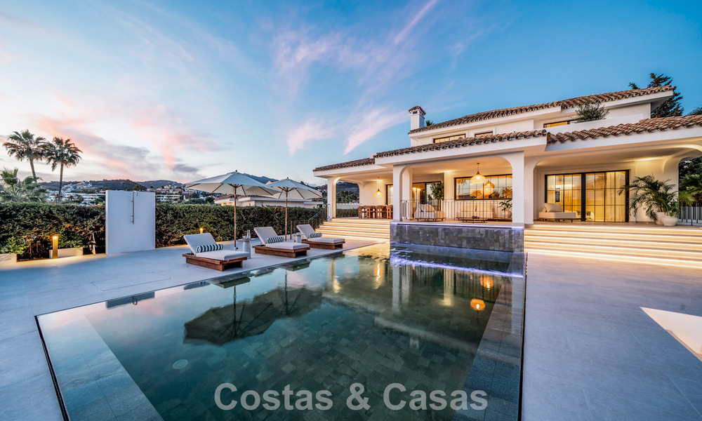 Villa moderne-méditerranéenne avec vue sur la mer à vendre dans un quartier privilégié de Nueva Andalucía, Marbella 789640