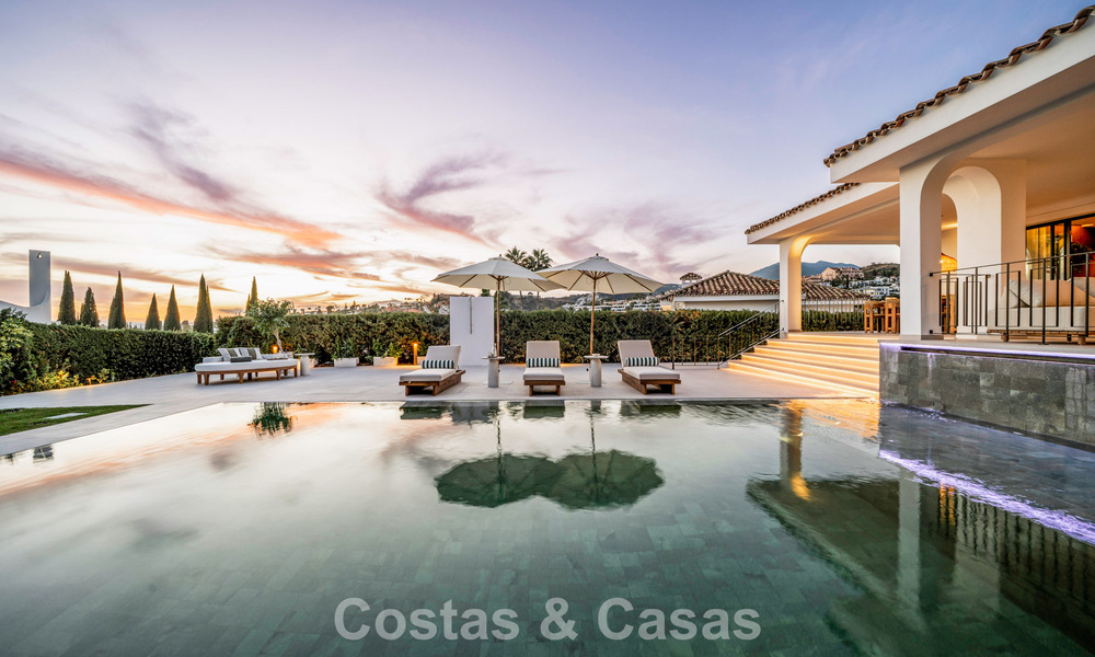 Villa moderne-méditerranéenne avec vue sur la mer à vendre dans un quartier privilégié de Nueva Andalucía, Marbella 789641