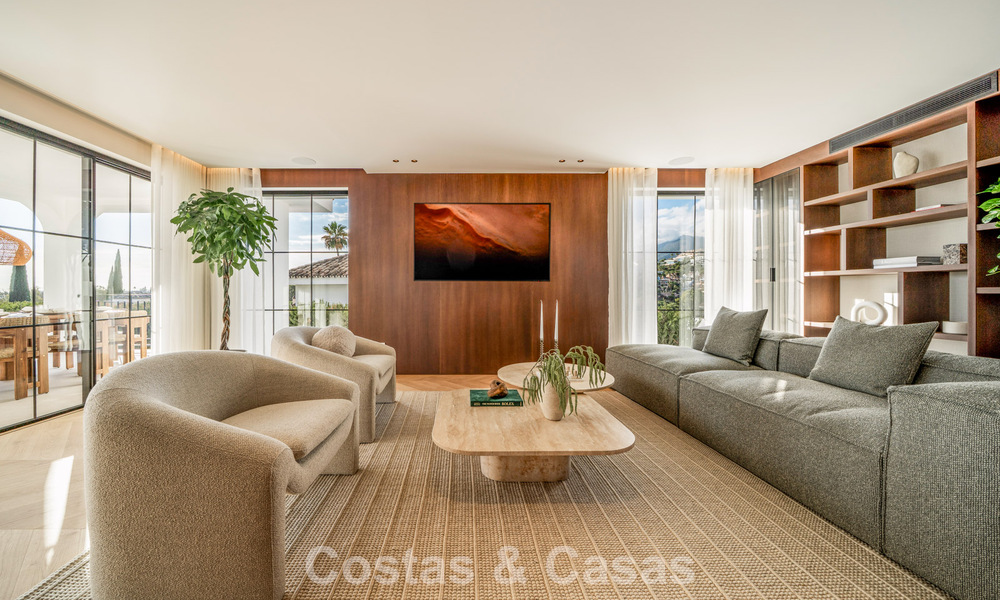 Villa moderne-méditerranéenne avec vue sur la mer à vendre dans un quartier privilégié de Nueva Andalucía, Marbella 789644