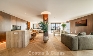 Villa moderne-méditerranéenne avec vue sur la mer à vendre dans un quartier privilégié de Nueva Andalucía, Marbella 789654 