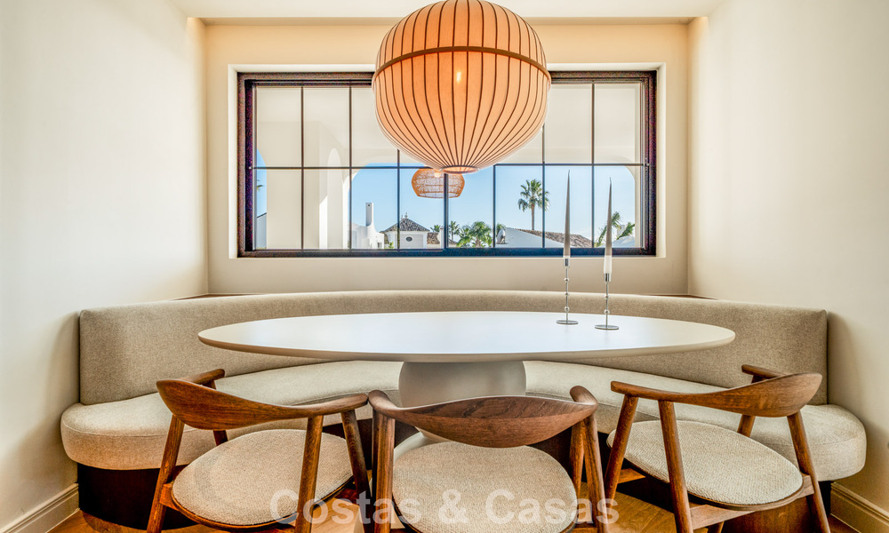 Villa moderne-méditerranéenne avec vue sur la mer à vendre dans un quartier privilégié de Nueva Andalucía, Marbella 789656