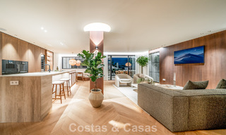 Villa moderne-méditerranéenne avec vue sur la mer à vendre dans un quartier privilégié de Nueva Andalucía, Marbella 789657 