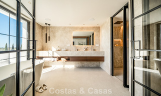 Villa moderne-méditerranéenne avec vue sur la mer à vendre dans un quartier privilégié de Nueva Andalucía, Marbella 789660 