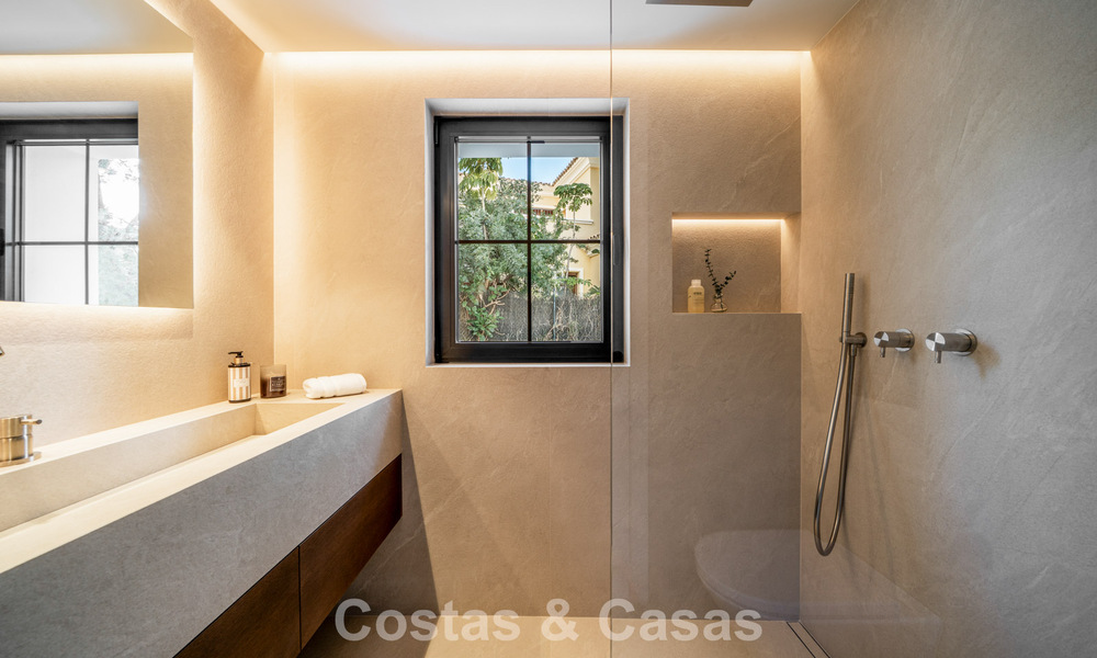 Villa moderne-méditerranéenne avec vue sur la mer à vendre dans un quartier privilégié de Nueva Andalucía, Marbella 789673