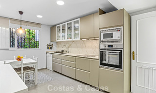 Spacieuse maison de ville à vendre dans une charmante résidence sécurisée sur la Golden Mile de Marbella 789944 