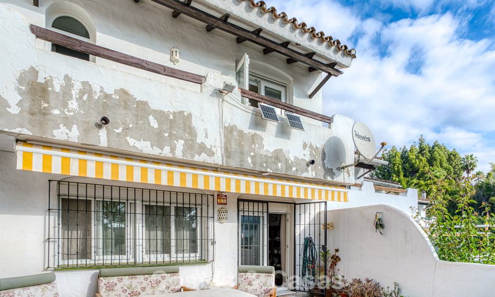 Spacieuse maison de ville à vendre dans une charmante résidence sécurisée sur la Golden Mile de Marbella 789954