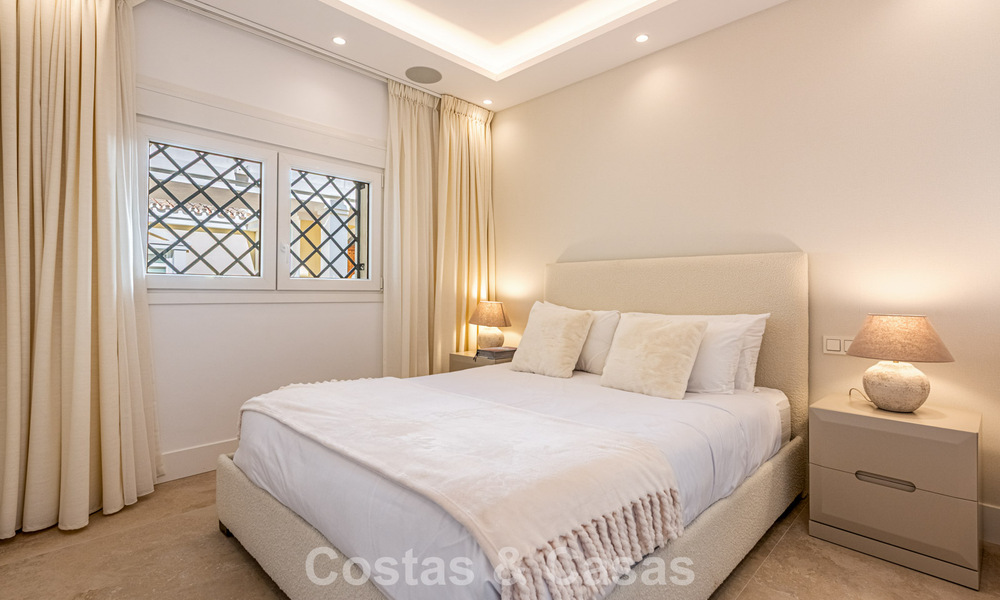 Maison spacieuse et modernisée à vendre au cœur de la vallée du golf de Nueva Andalucia, Marbella 789989