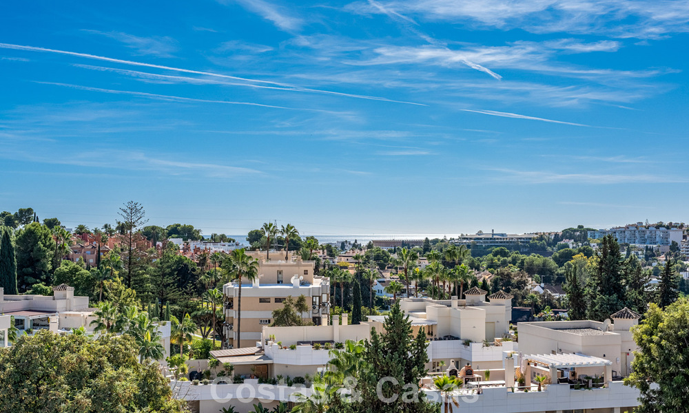 Maison spacieuse et modernisée à vendre au cœur de la vallée du golf de Nueva Andalucia, Marbella 790004