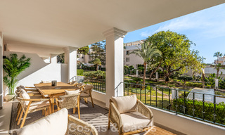 Propriétés de luxe à vendre à deux pas des commodités dans la Vallée du Golf de Nueva Andalucía, Marbella 808490 