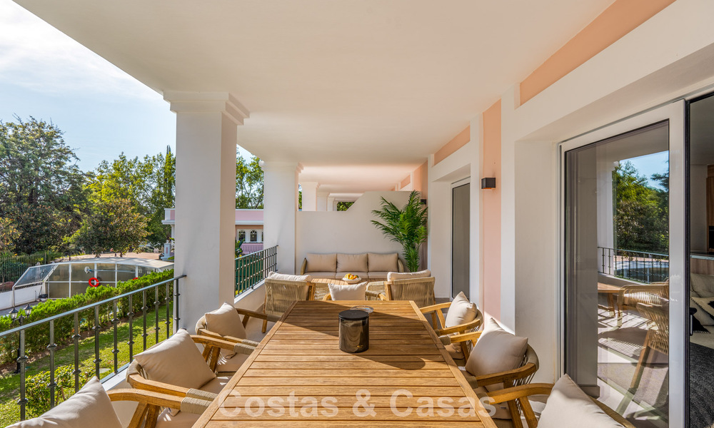 Propriétés de luxe à vendre à deux pas des commodités dans la Vallée du Golf de Nueva Andalucía, Marbella 808491
