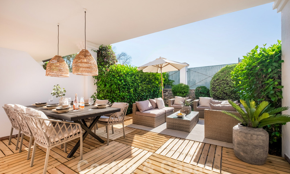 Propriétés de luxe à vendre à deux pas des commodités dans la Vallée du Golf de Nueva Andalucía, Marbella 808507