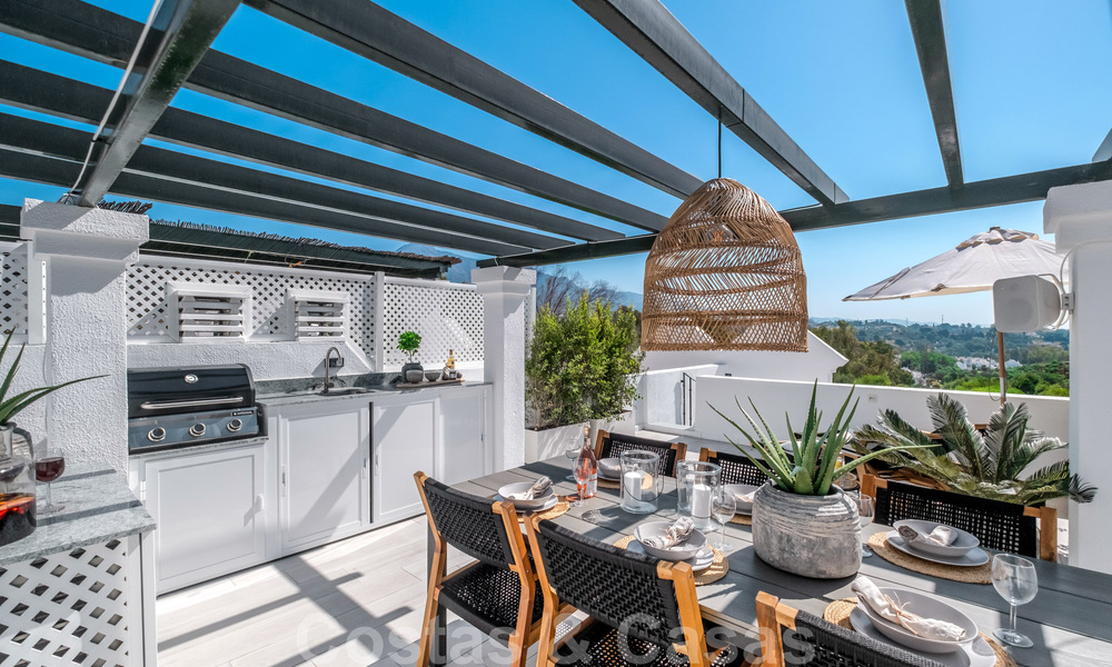 Propriétés de luxe à vendre à deux pas des commodités dans la Vallée du Golf de Nueva Andalucía, Marbella 808510