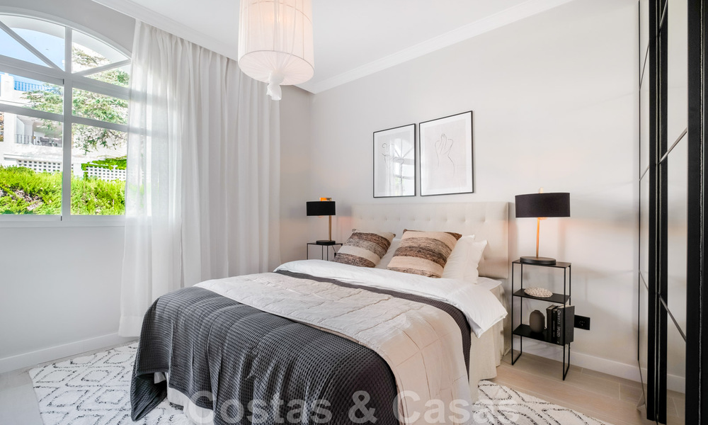 Propriétés de luxe à vendre à deux pas des commodités dans la Vallée du Golf de Nueva Andalucía, Marbella 808511