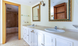 Penthouse en duplex en première ligne de golf à vendre, proche des commodités à Guadalmina Alta et San Pedro, Marbella 790023 